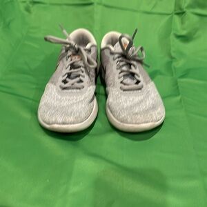 Nike Flex Contact Running Shoes (908995-006) Gray Womens Size 6.5